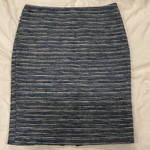 Lord + Taylors 424 FIFTH - Classic Blue and White Striped Women's Skirt Size 10